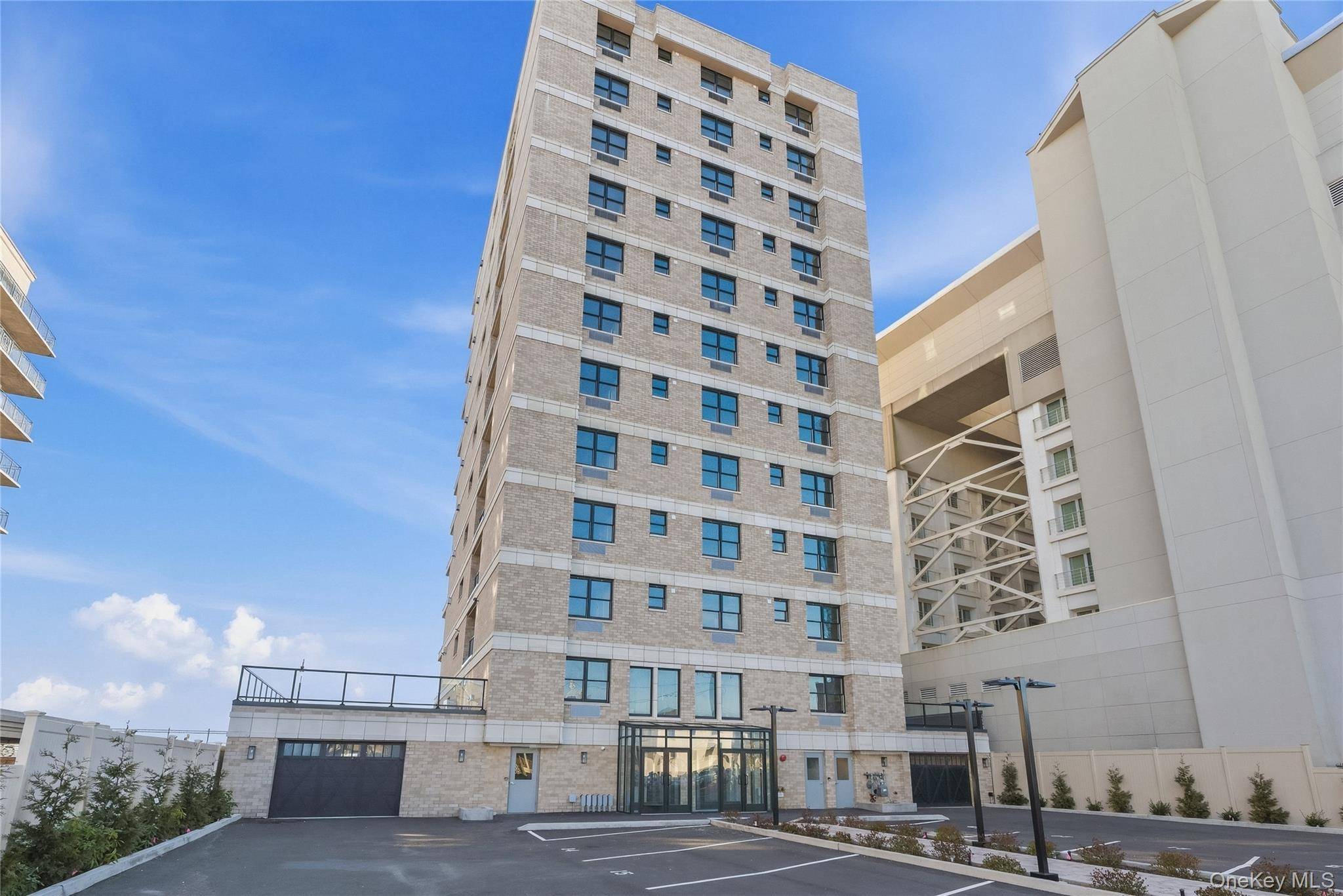 50 W Broadway #1001, Long Beach, NY 11561