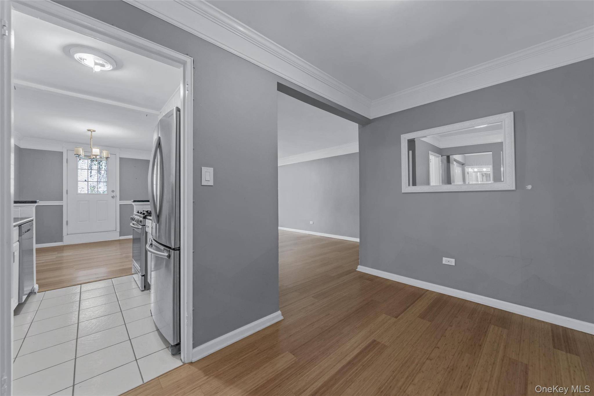 43-25 Douglaston Pkwy #1H, Little Neck, NY 11363