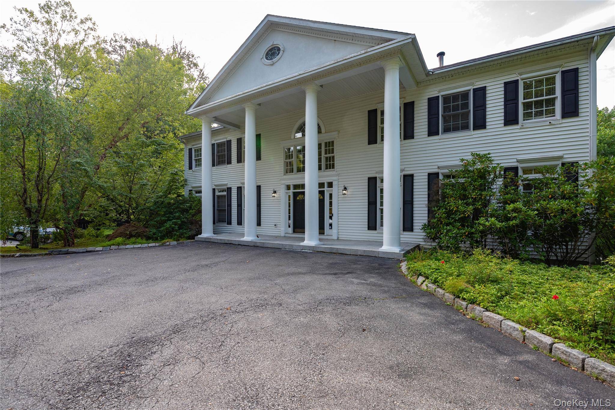 59 Orchard Hill RD, Katonah, NY 10536