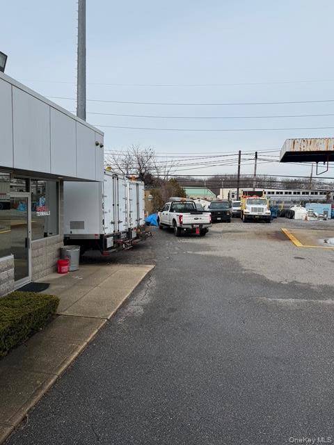 201 Union BLVD, West Islip, NY 11795