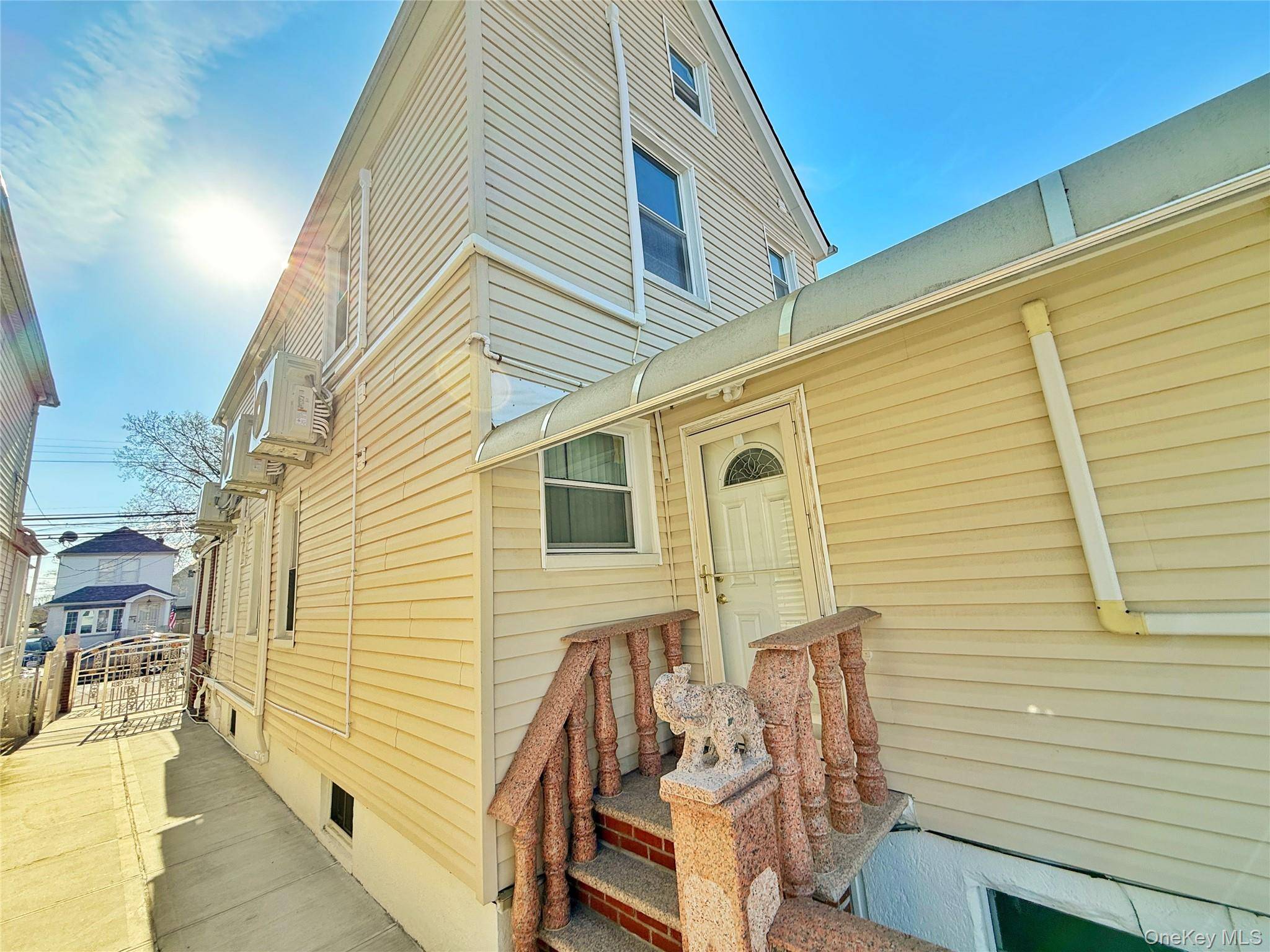 114-27 135th ST, South Ozone Park, NY 11420