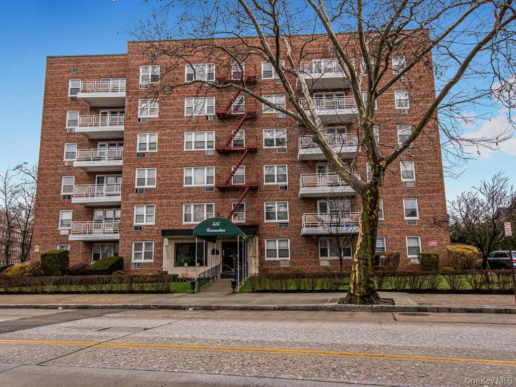 415 Gramatan AVE #1C, Mount Vernon, NY 10552