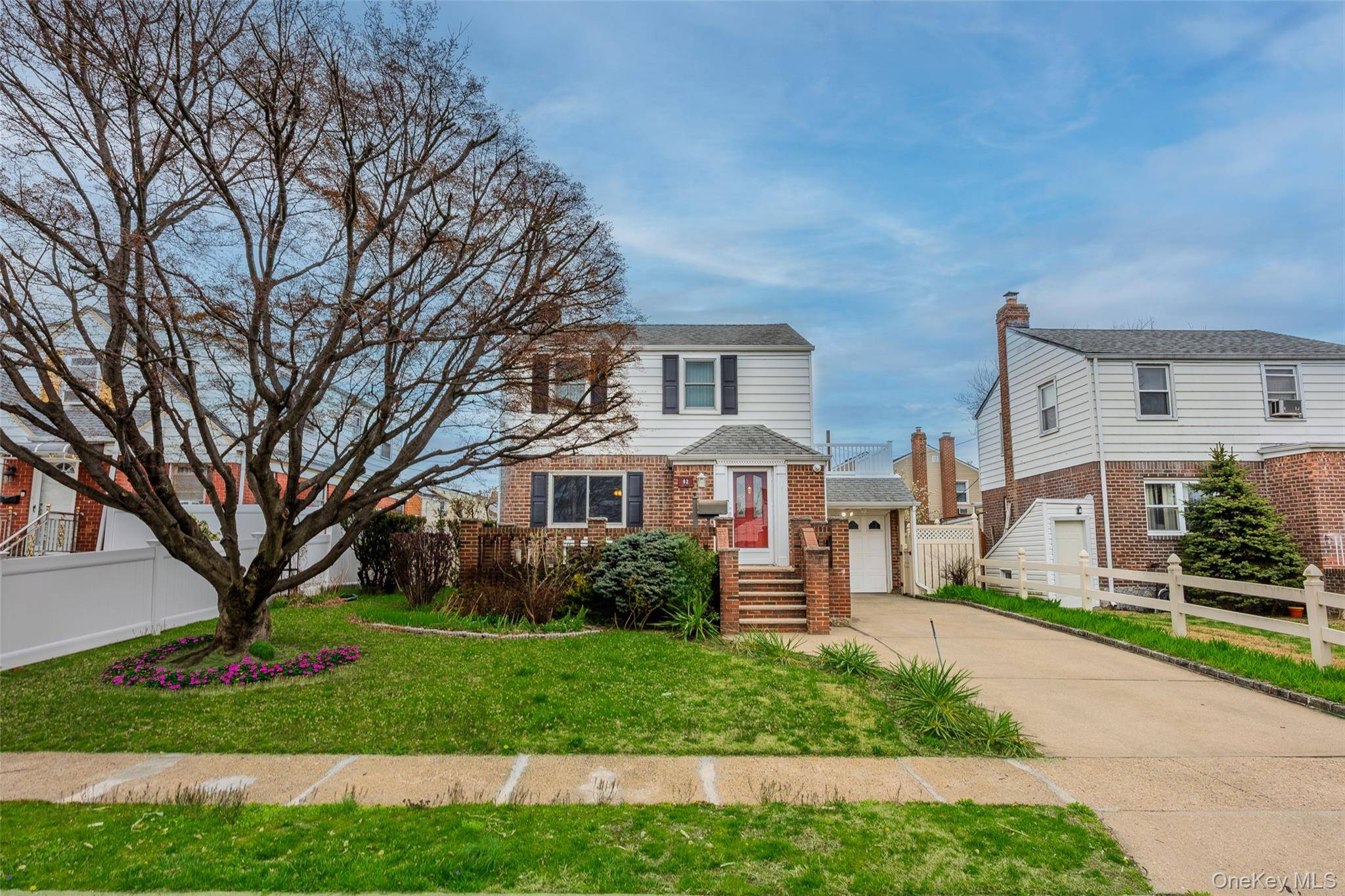 82 Cerenzia BLVD, Elmont, NY 11003