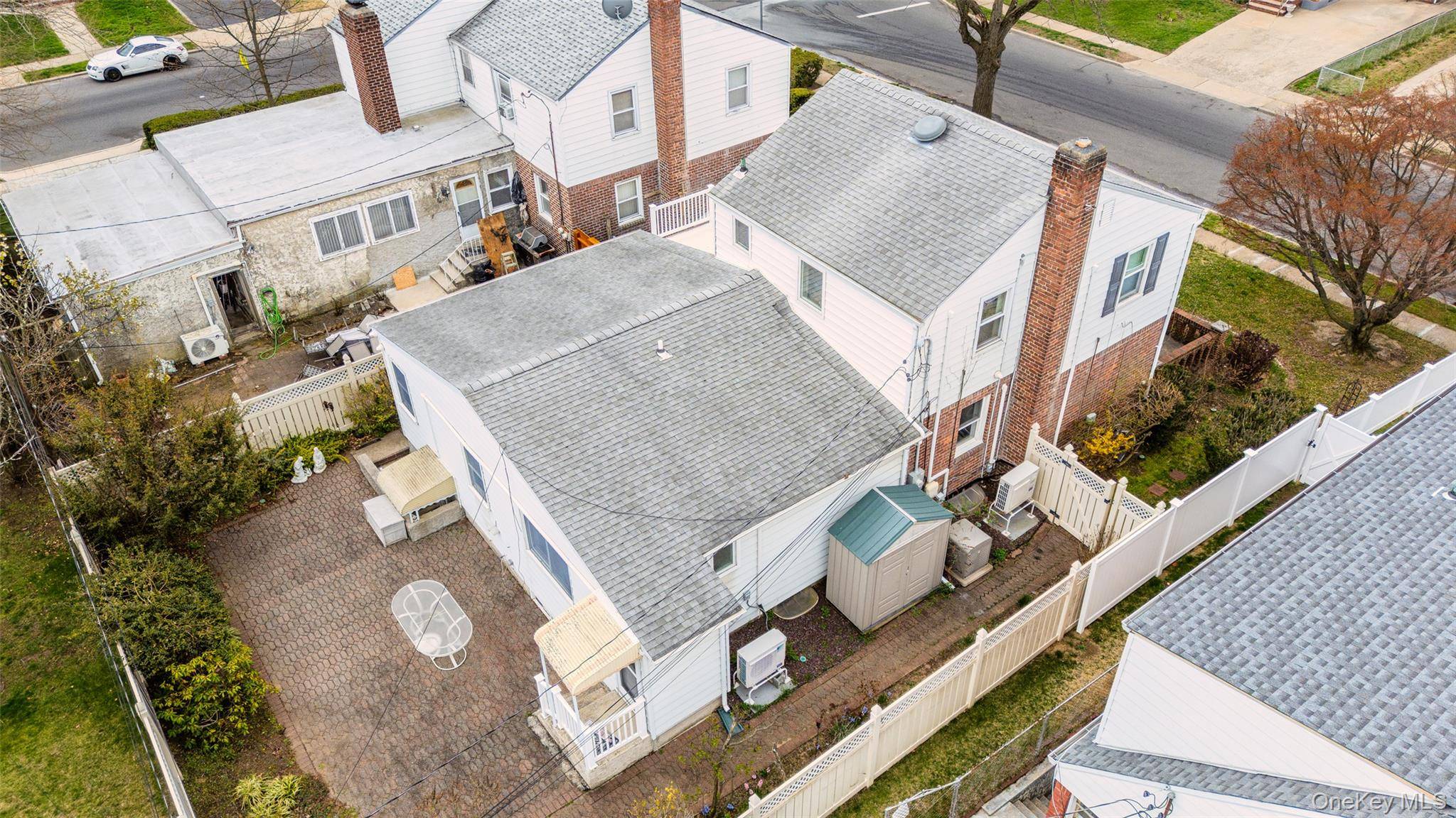 82 Cerenzia BLVD, Elmont, NY 11003