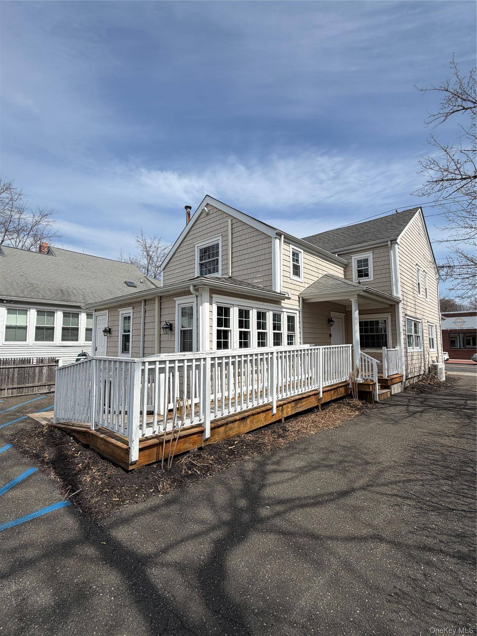 211 Roanoke AVE, Riverhead, NY 11901