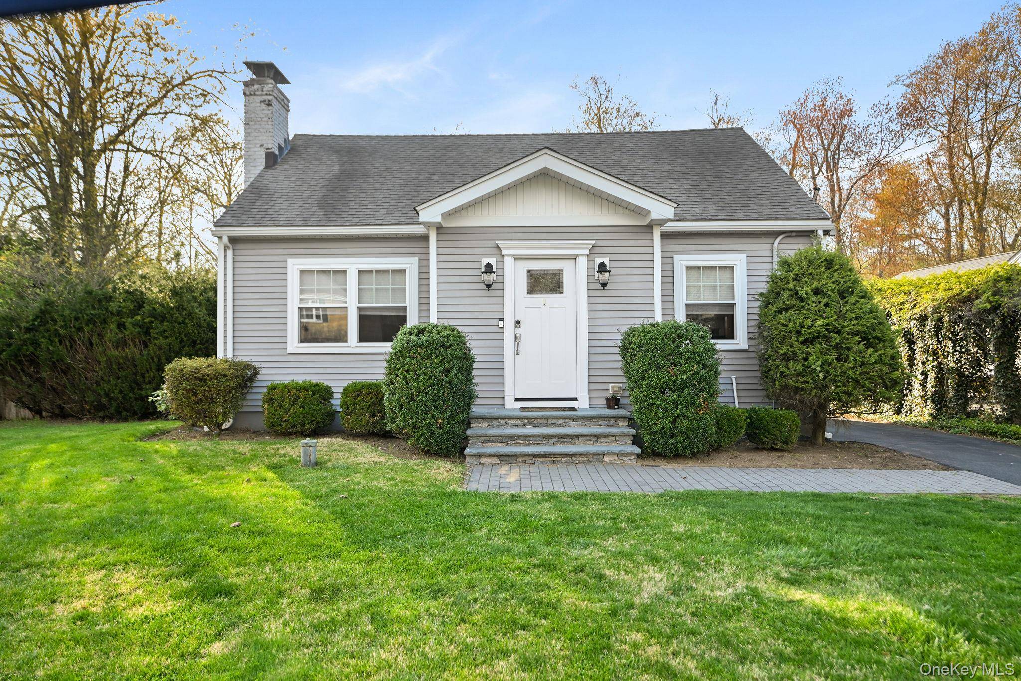 15 Maryland AVE, Armonk, NY 10504