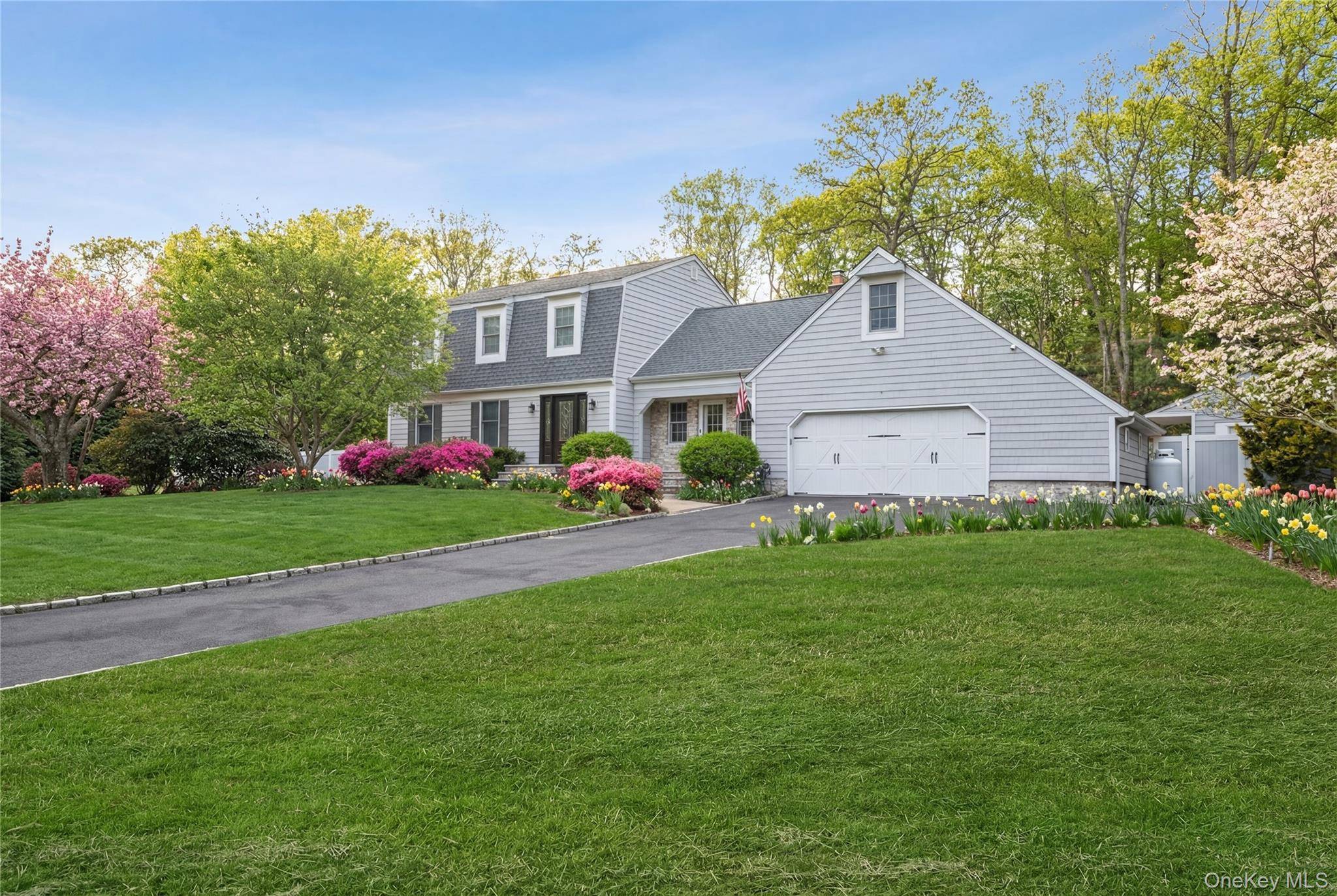 59 Linda LN, Riverhead, NY 11901
