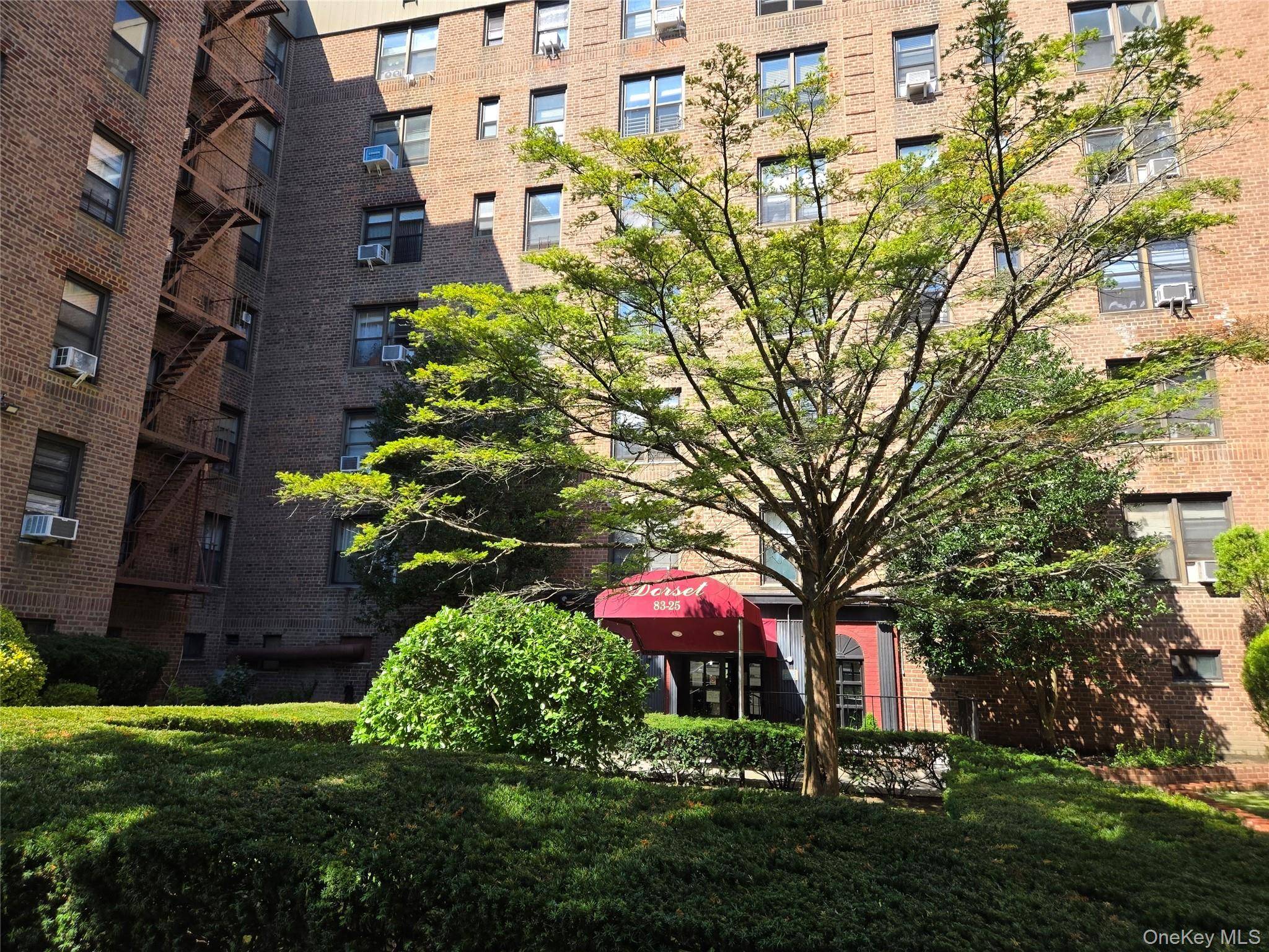 83-25 98th ST #1P, Woodhaven, NY 11421