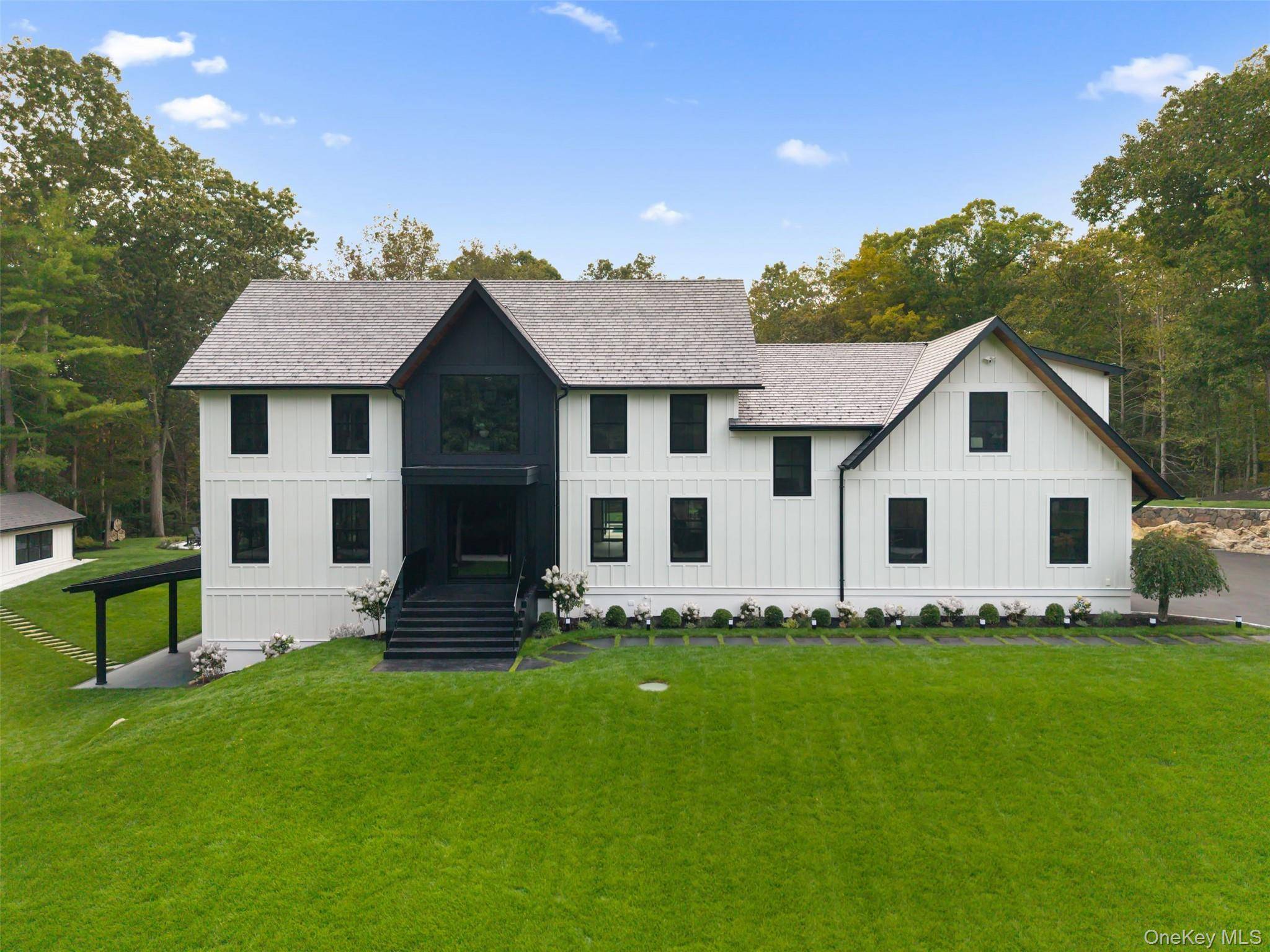 45 Pine Hill DR, South Salem, NY 10590