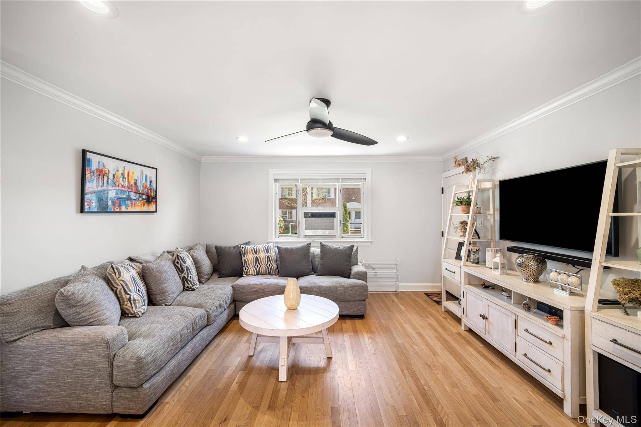 224-09 Manor RD #(Lower) 2408, Queens Village, NY 11427