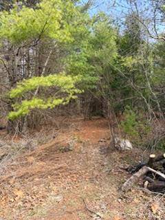 1304 Us Route 209, Cuddebackville, NY 12729