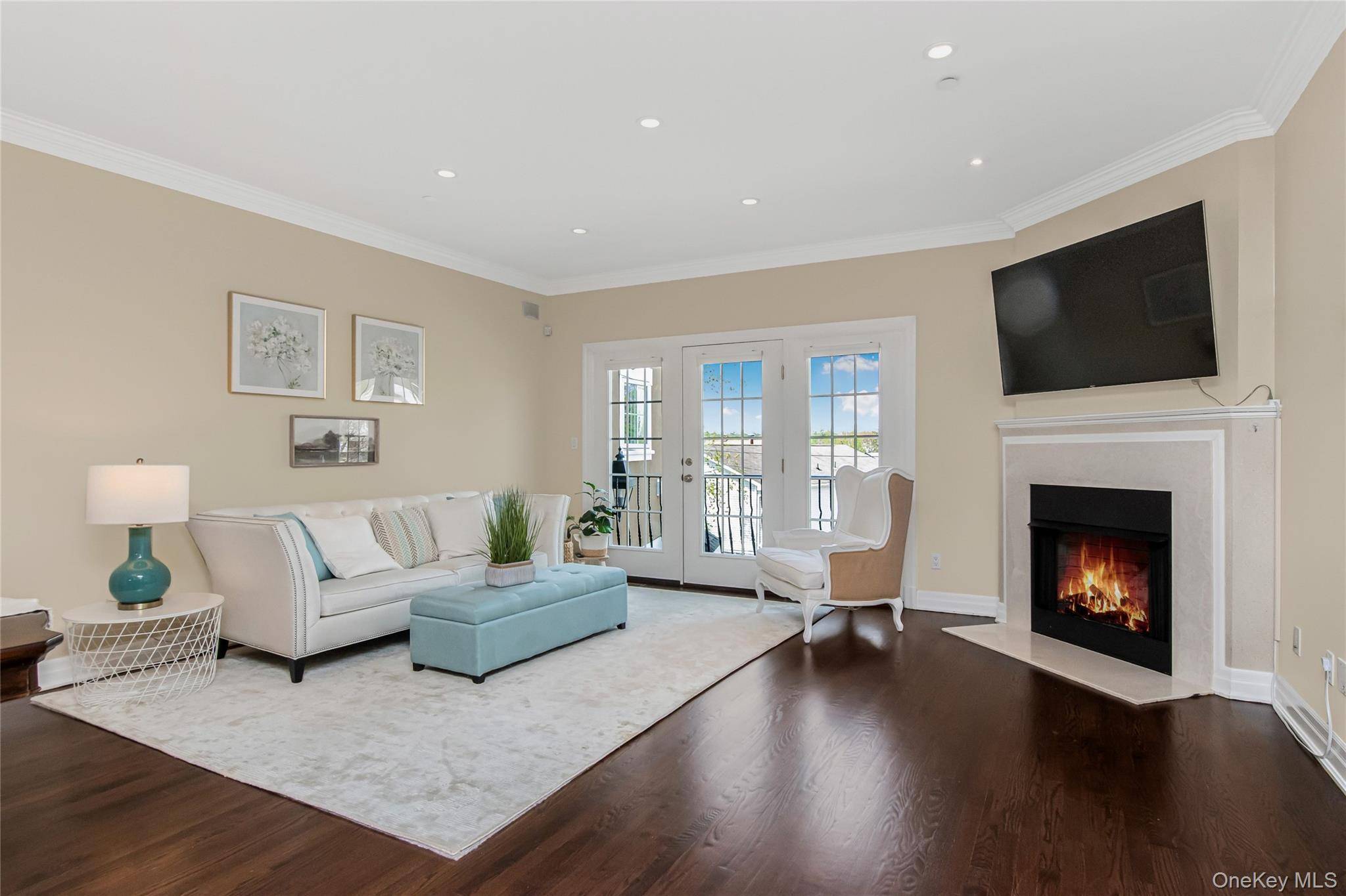 80 Old Boston Post RD #2, New Rochelle, NY 10801