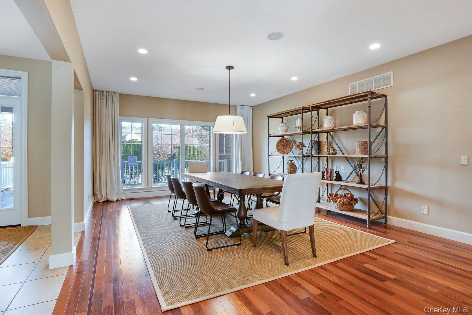 30 Post Fields LN, Quogue, NY 11959