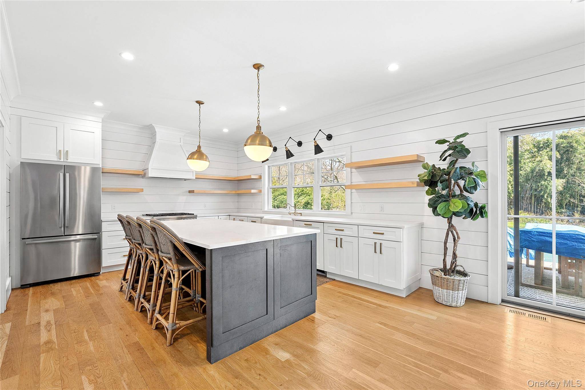 64 Hazelwood AVE, Westhampton Beach, NY 11978