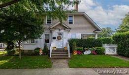 239 Bryant AVE, Floral Park, NY 11001