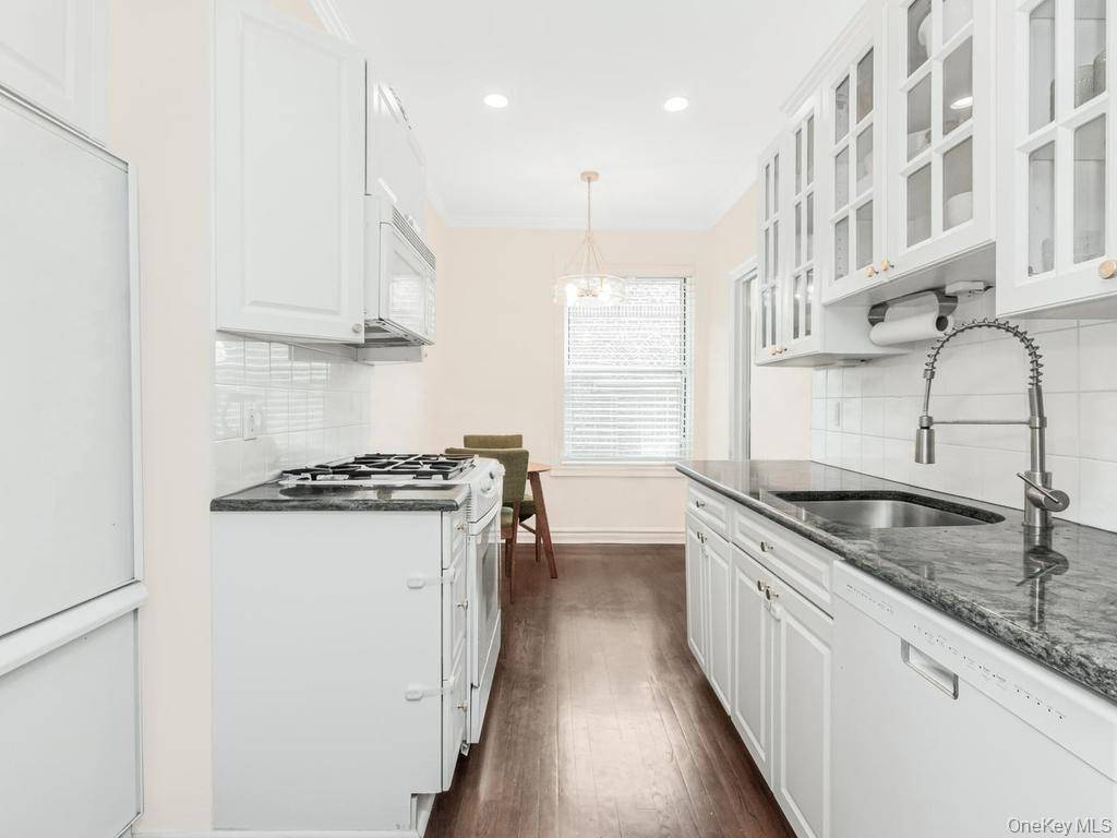 1440 Midland AVE #5C, Bronxville, NY 10708