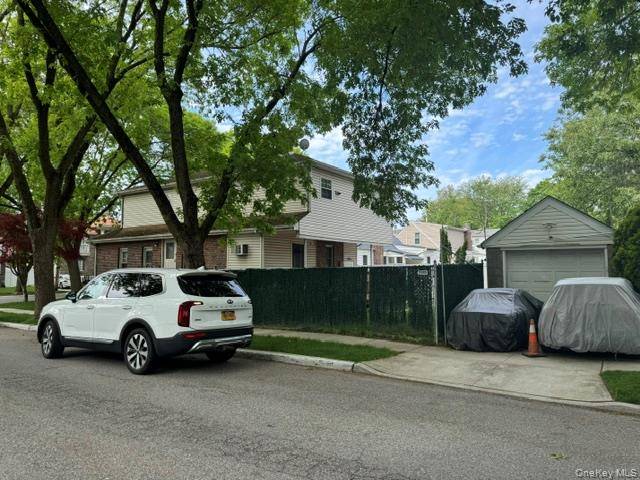 242-19 83rd AVE, Bellerose, NY 11426