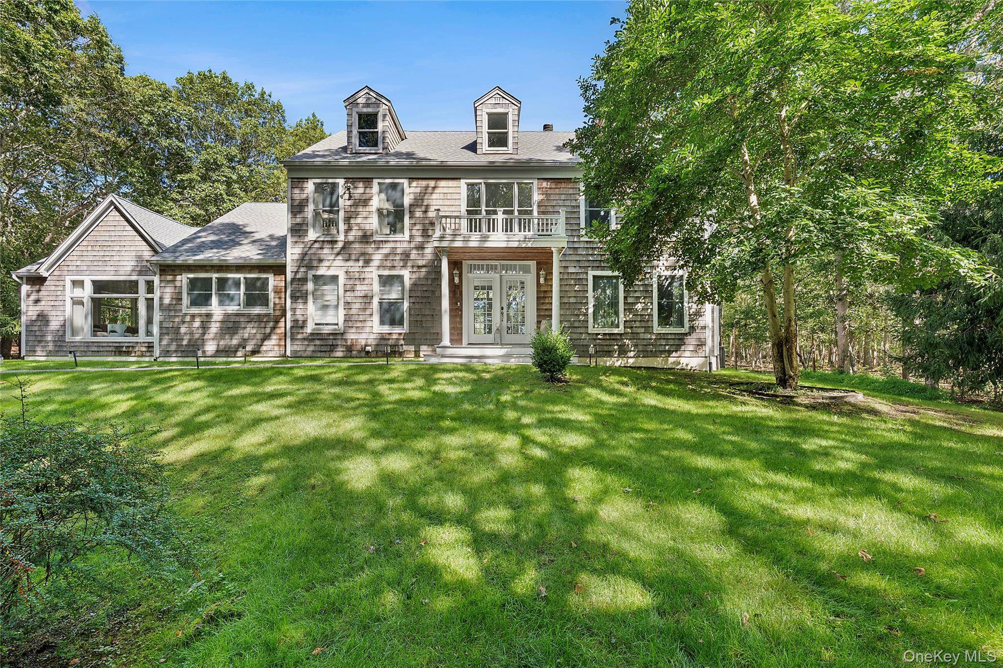 532 Blank LN, Water Mill, NY 11976