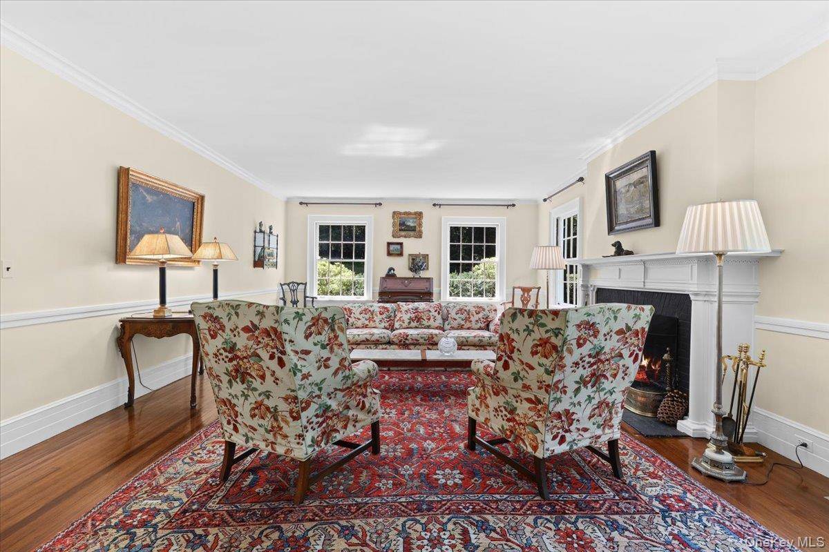 328 McLain ST, Bedford Hills, NY 10507