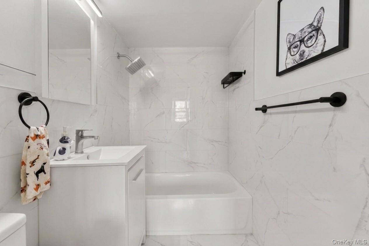 520 E 81st ST #11E, New York (manhattan), NY 10028