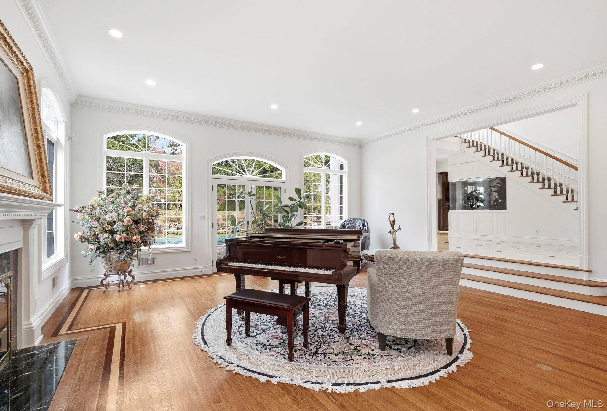 2 Coventry CT, Larchmont, NY 10538