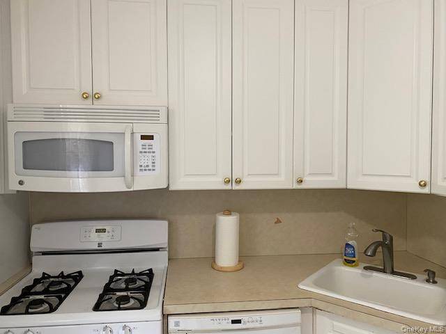 245-21 Union TPKE #C-2, Bellerose, NY 11426