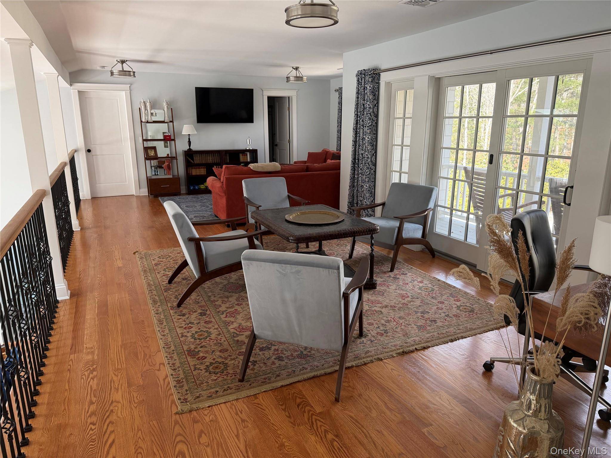 27 Deer PATH, Quogue, NY 11959