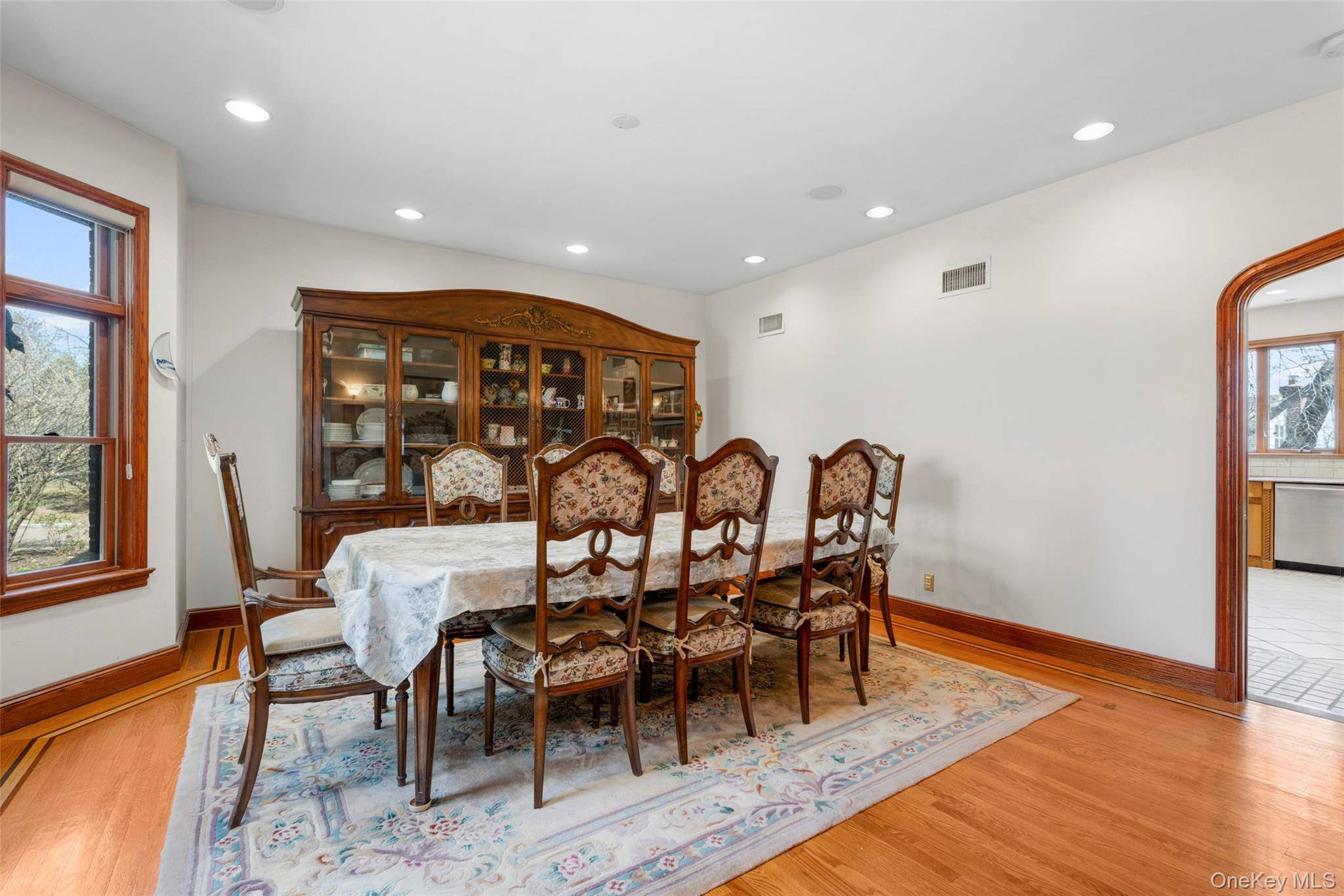 106 Carver TER, Yonkers, NY 10710
