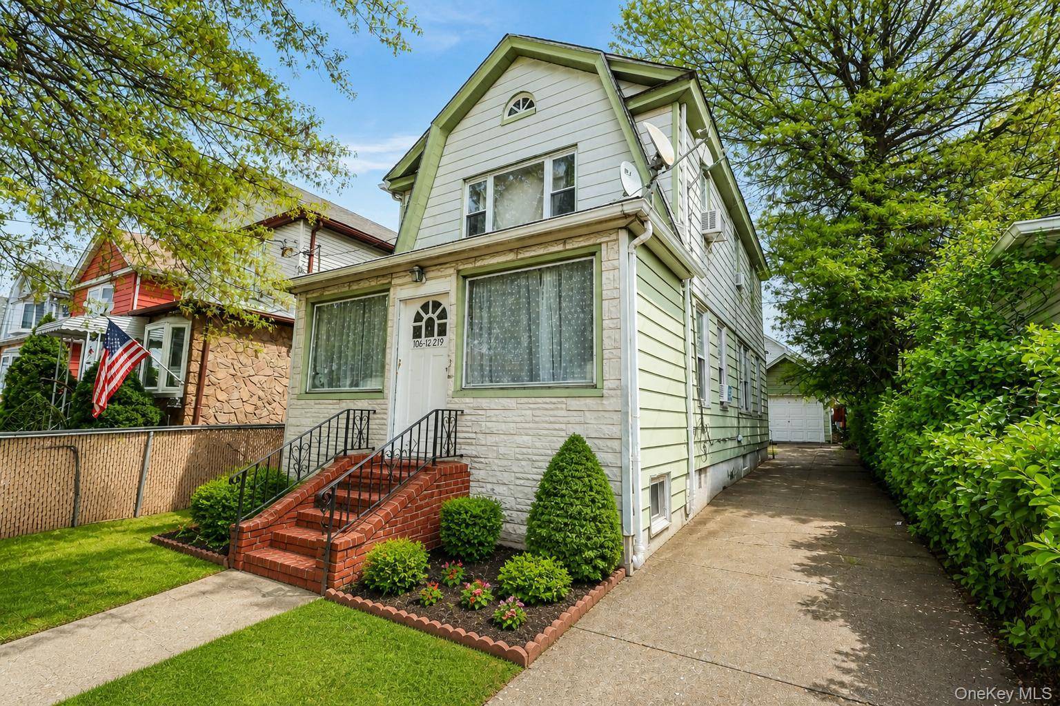 104-61 219th ST, Queens Village, NY 11429