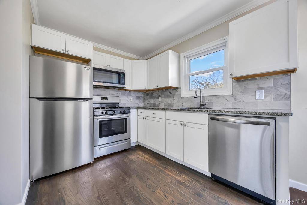 69 Parkway BLVD, Wyandanch, NY 11798