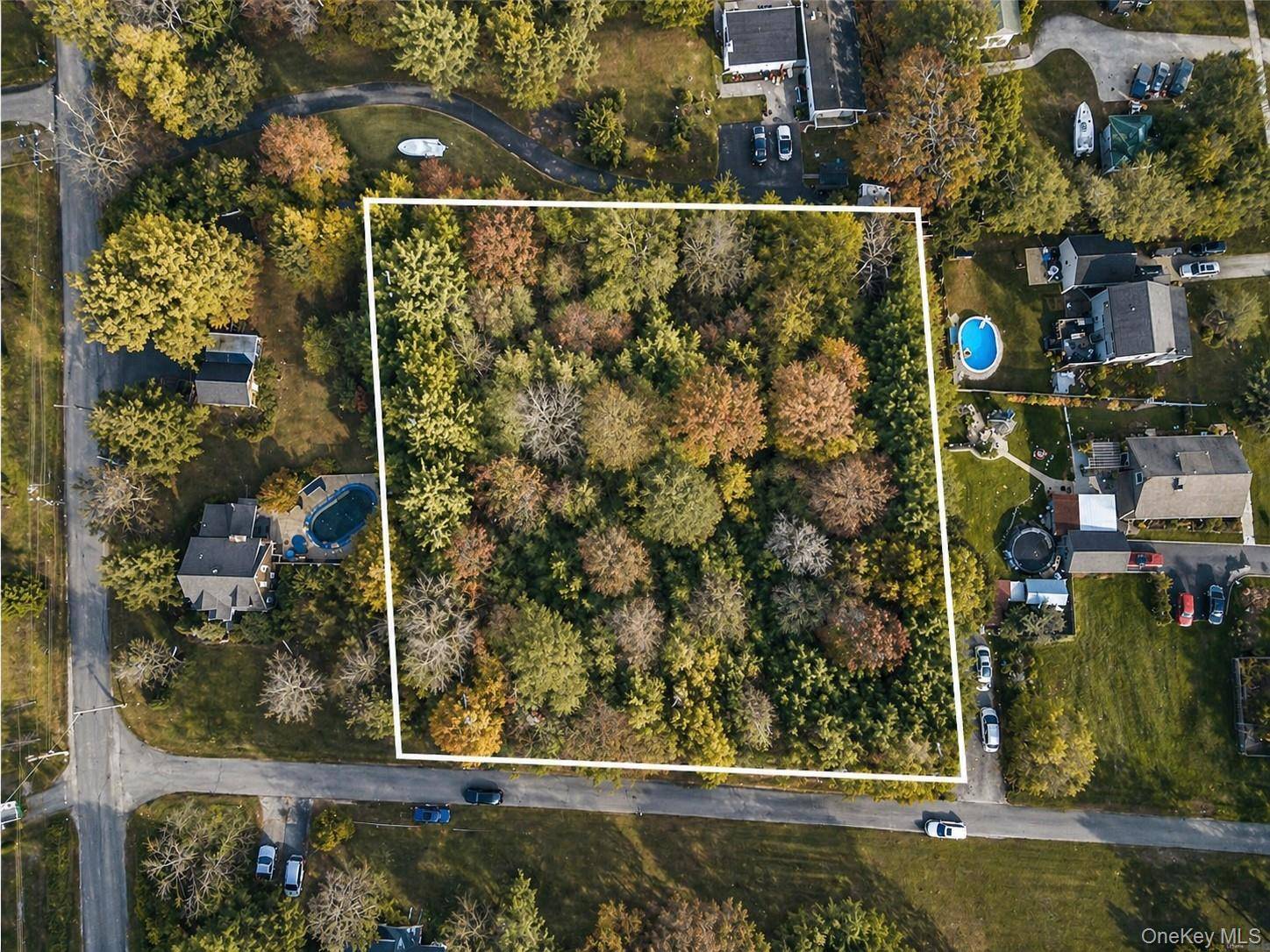 3 Patterson AVE, Eastport, NY 11941
