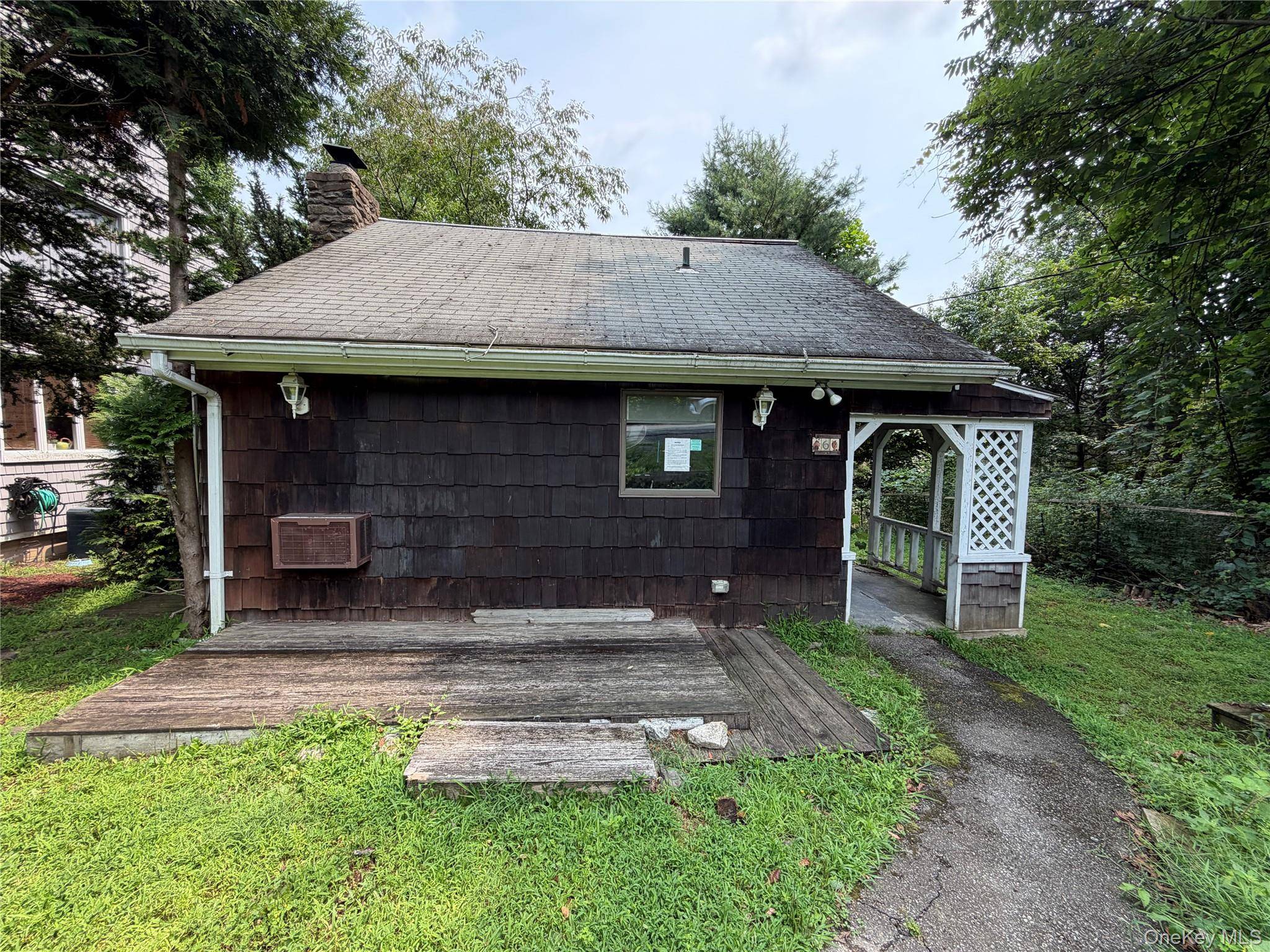 6 N Shenorock DR, Yorktown Heights, NY 10598