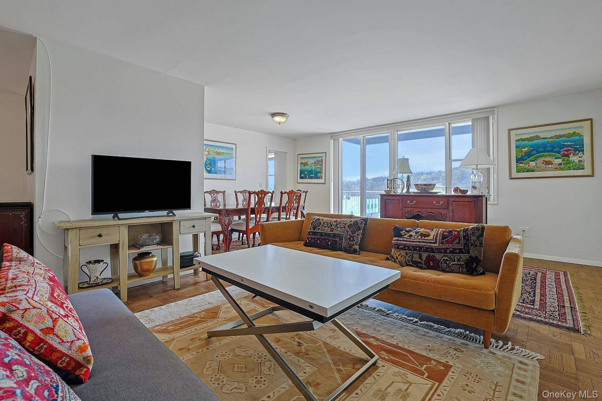499 N Broadway #7i, White Plains, NY 10603