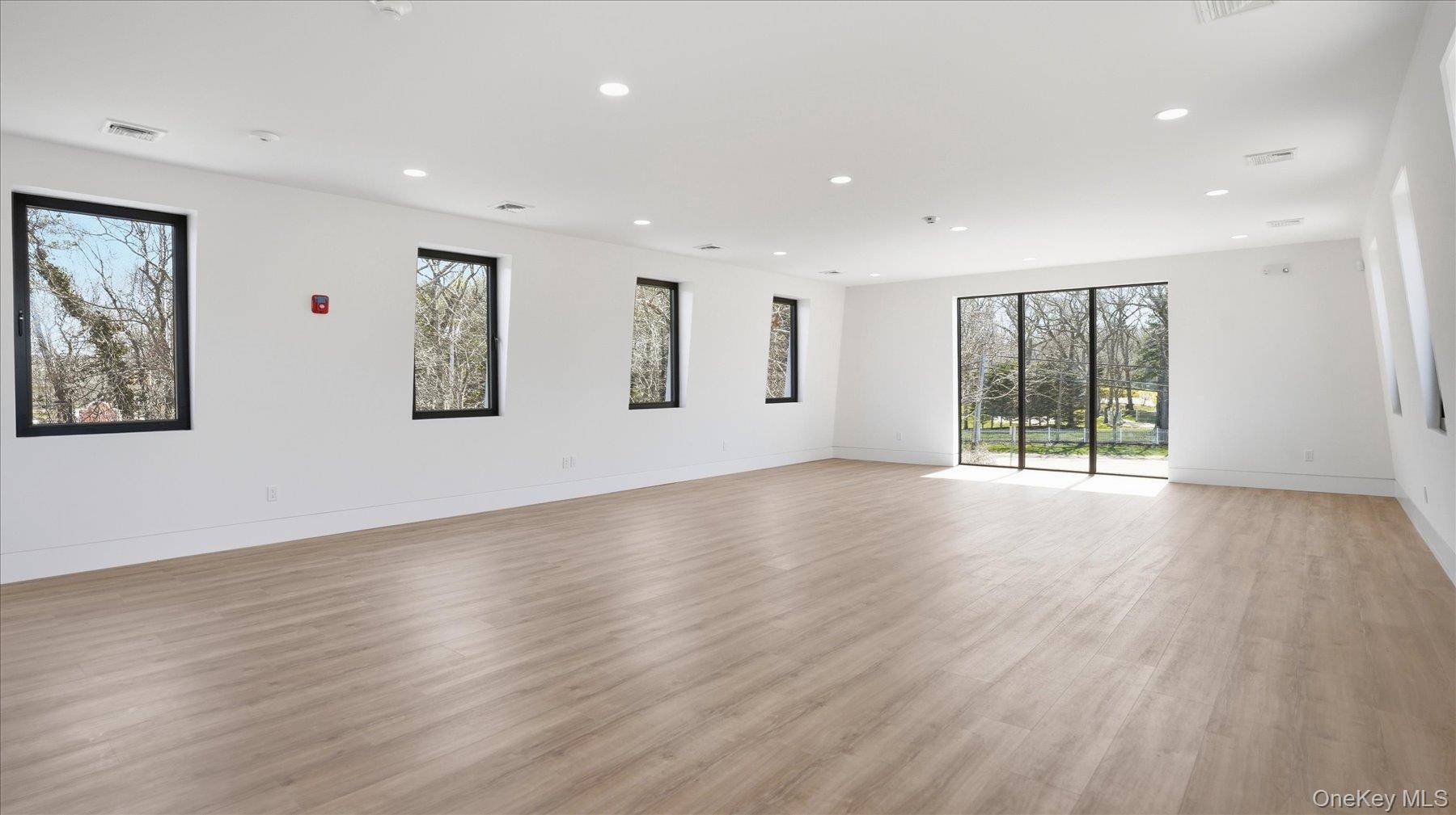 200 W Montauk HWY #2nd Floor, Unit 2A, Hampton Bays, NY 11946