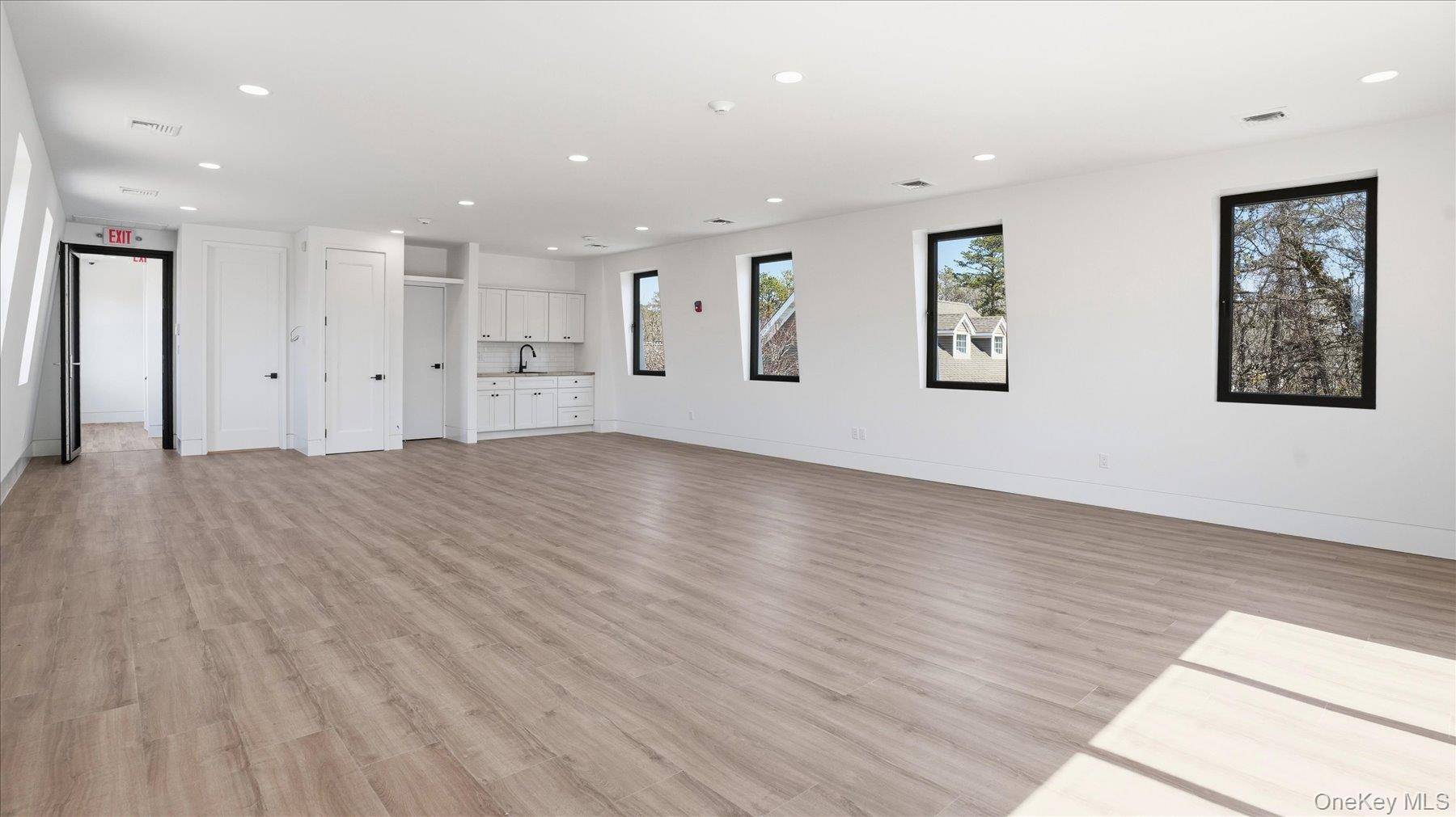 200 W Montauk HWY #2nd Floor, Unit 2A, Hampton Bays, NY 11946