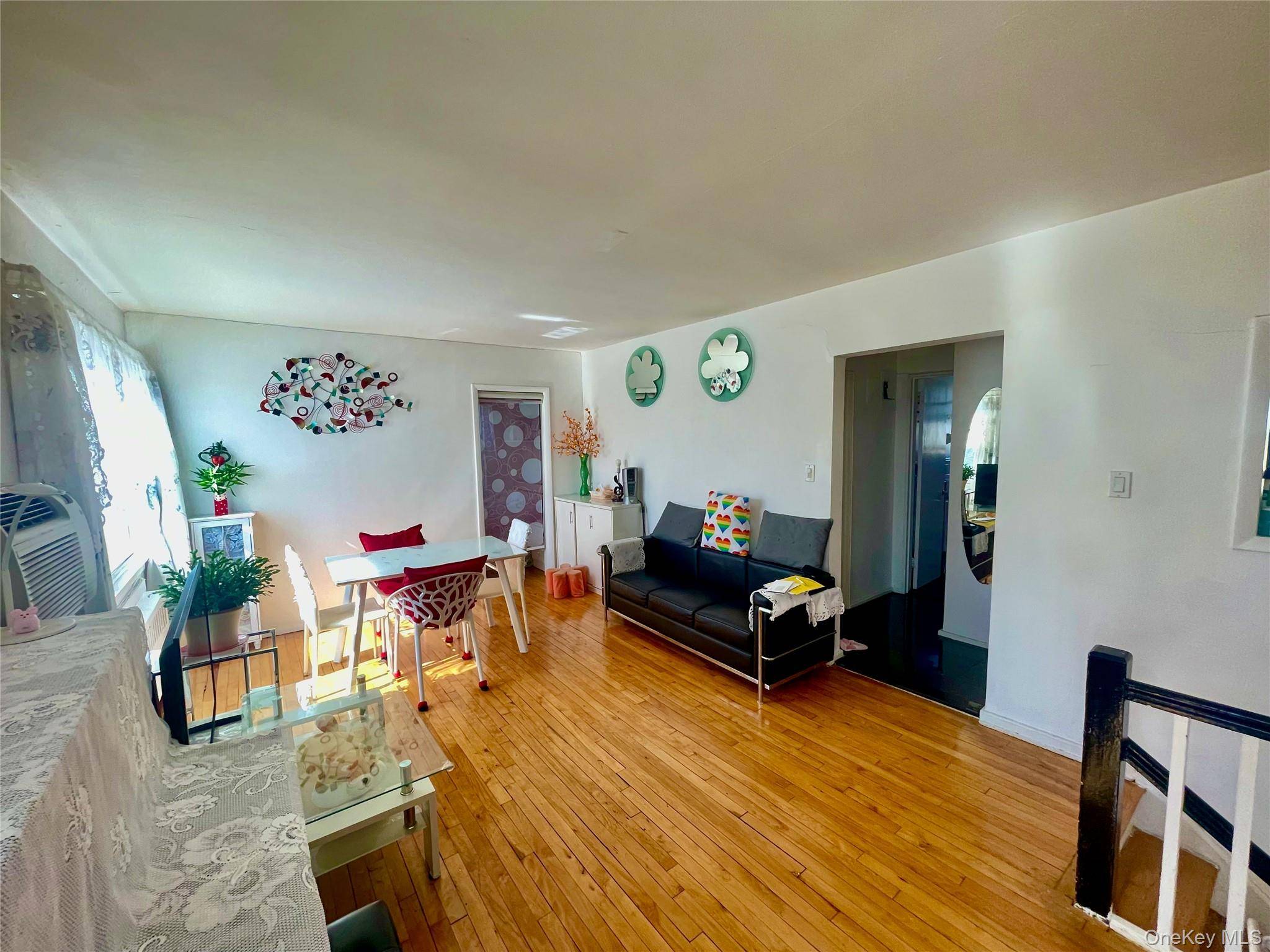 25143 71st AVE #119B, Bellerose, NY 11426