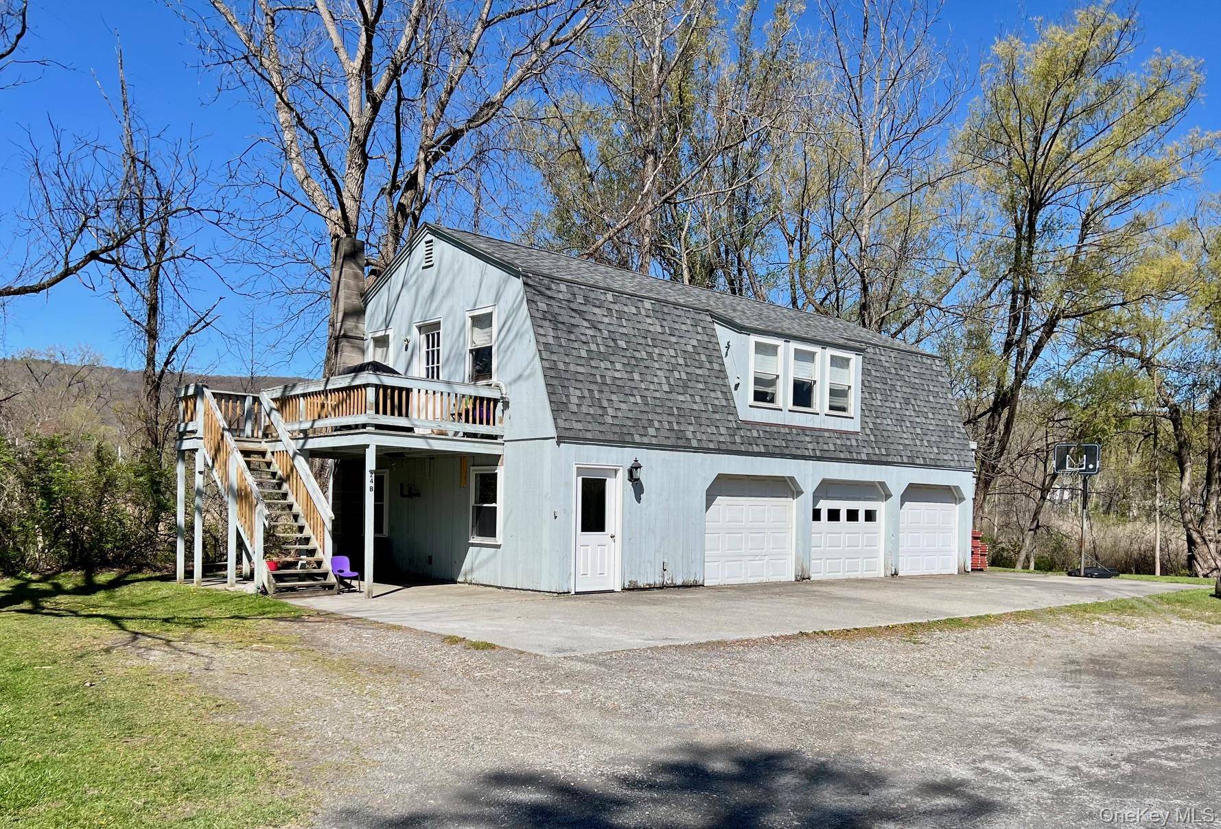 24 Wilson Eaton RD, Amenia, NY 12501