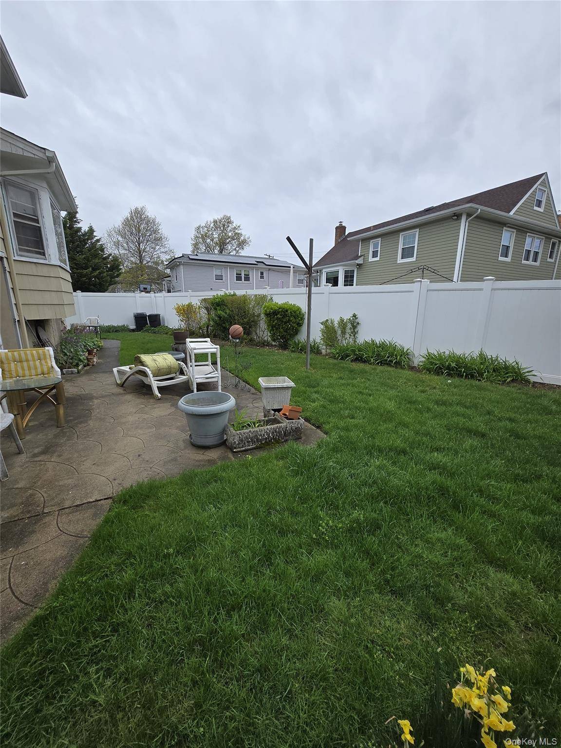 2544 Bayswater AVE, Far Rockaway, NY 11691