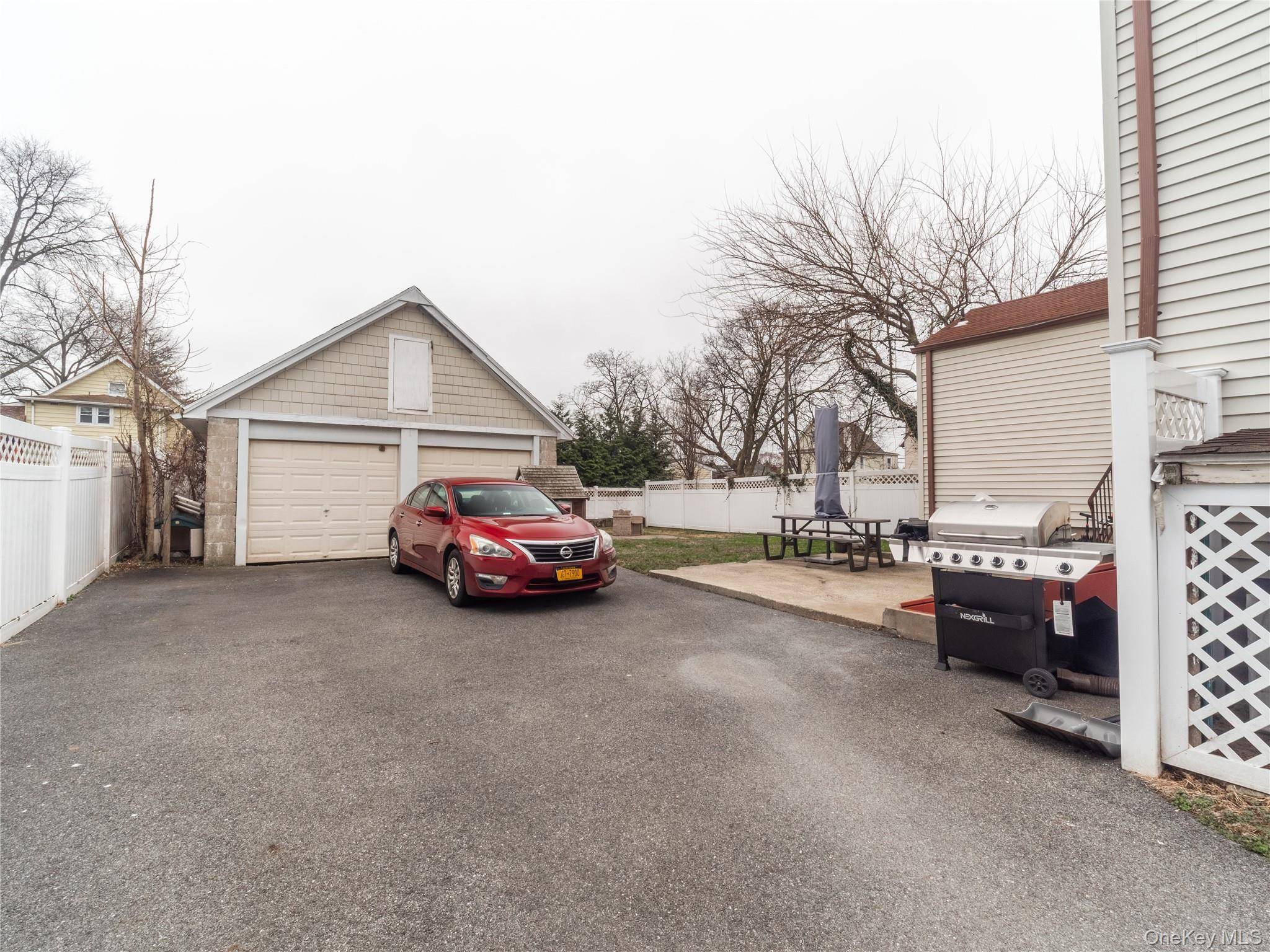 322 Olivia ST, Port Chester, NY 10573