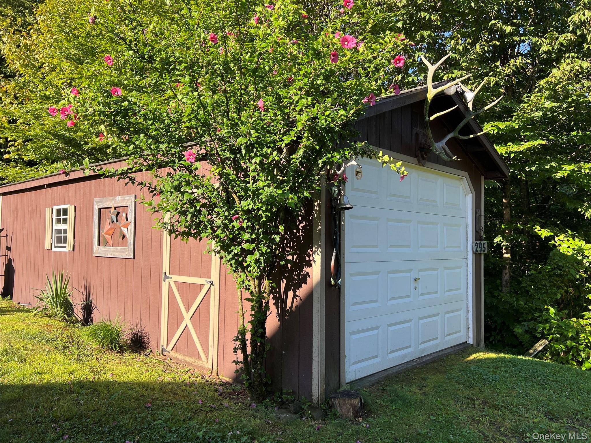 295 Emerald Heights RD, Downsville, NY 13752