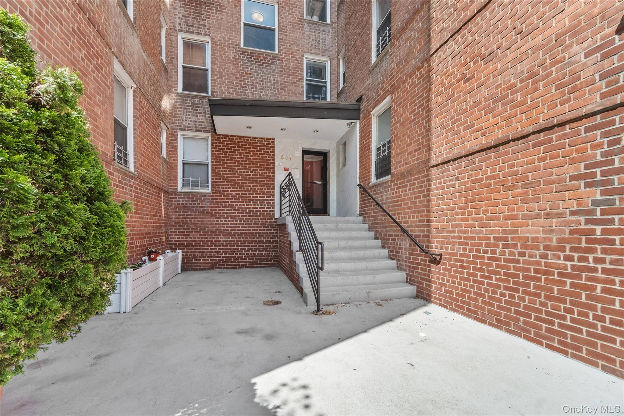 501 Riverdale #4C, Yonkers, NY 10705