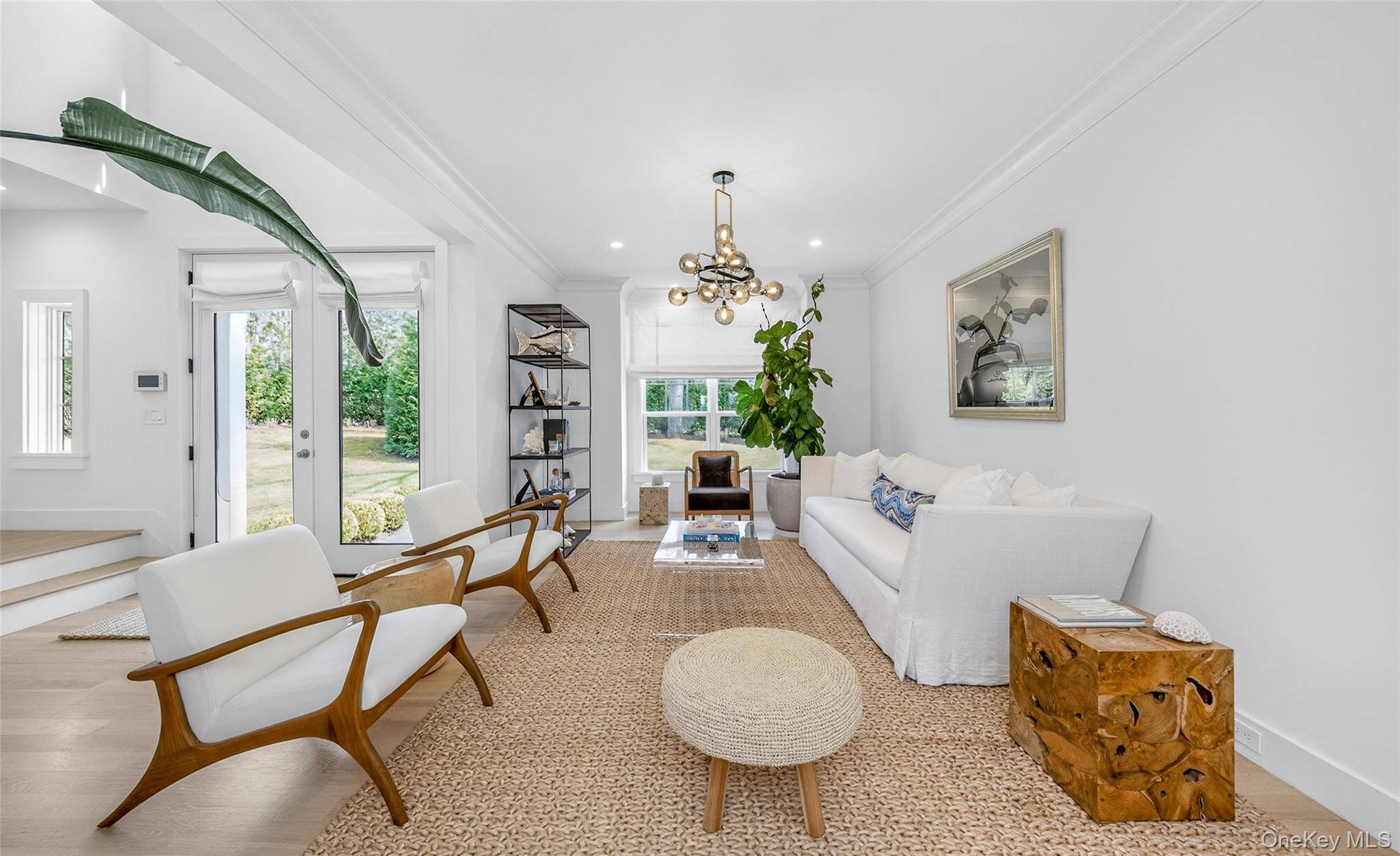 17 Bay View RD, Southampton, NY 11968