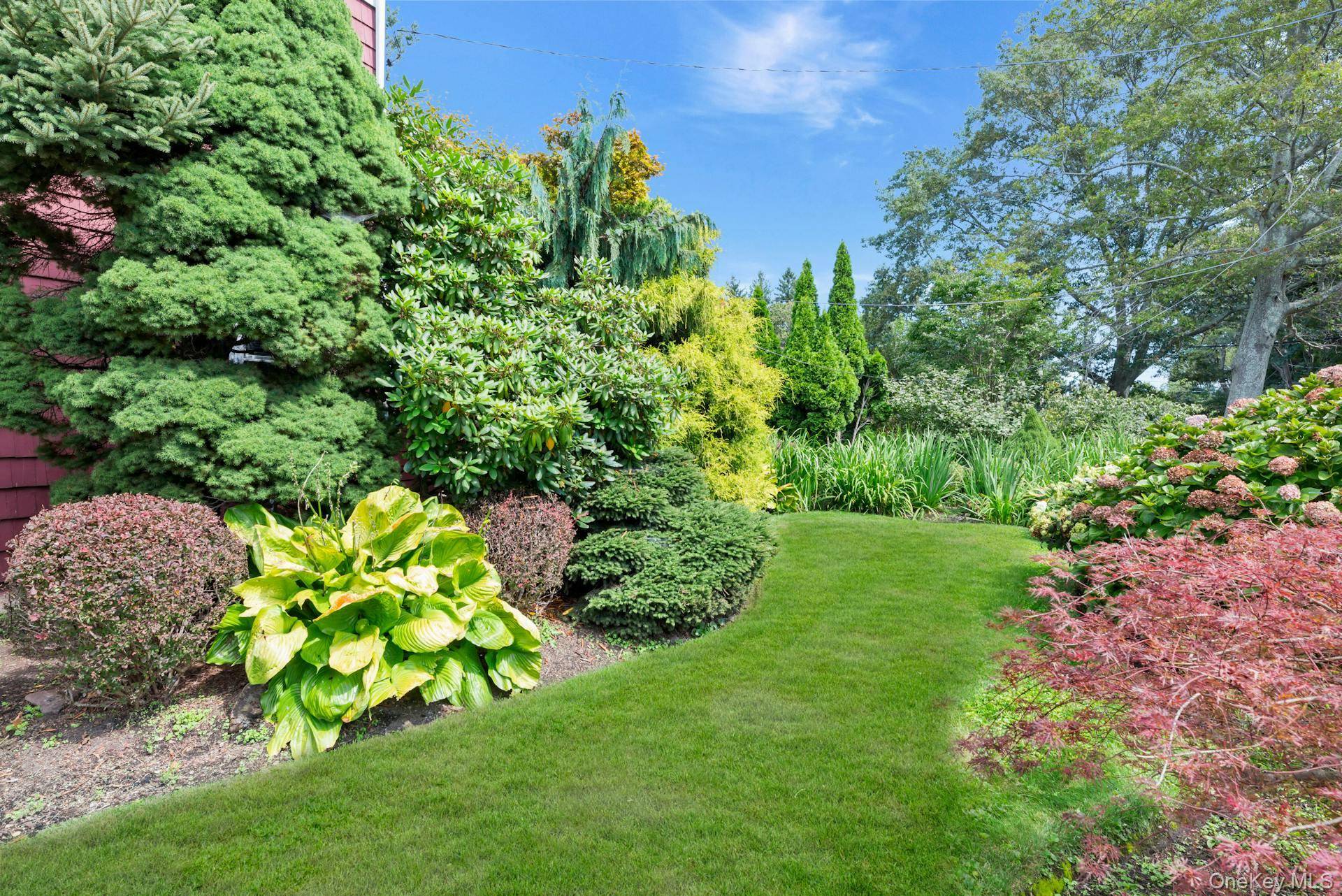 15405 Main RD, Mattituck, NY 11952