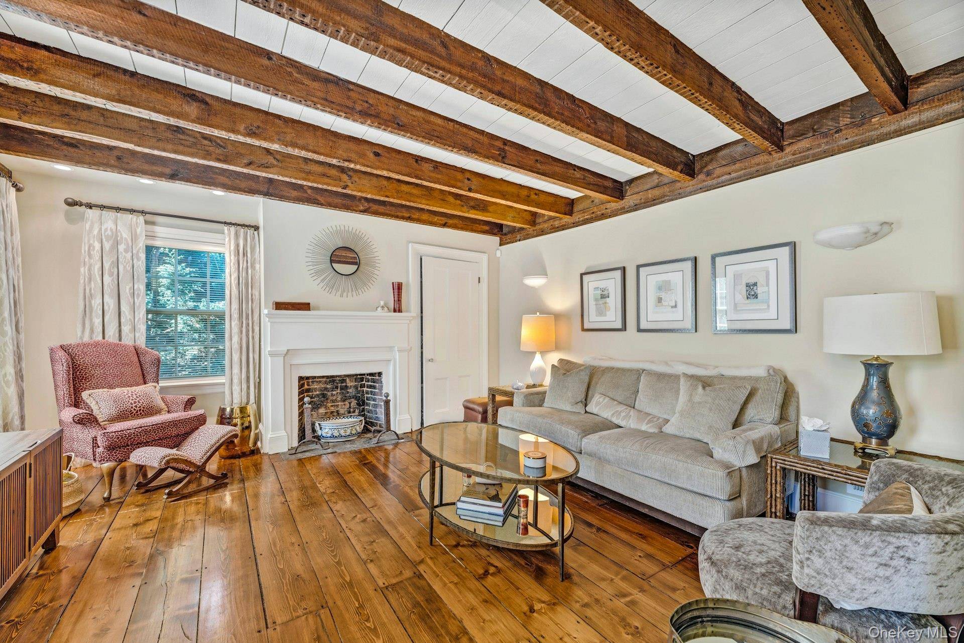 15405 Main RD, Mattituck, NY 11952
