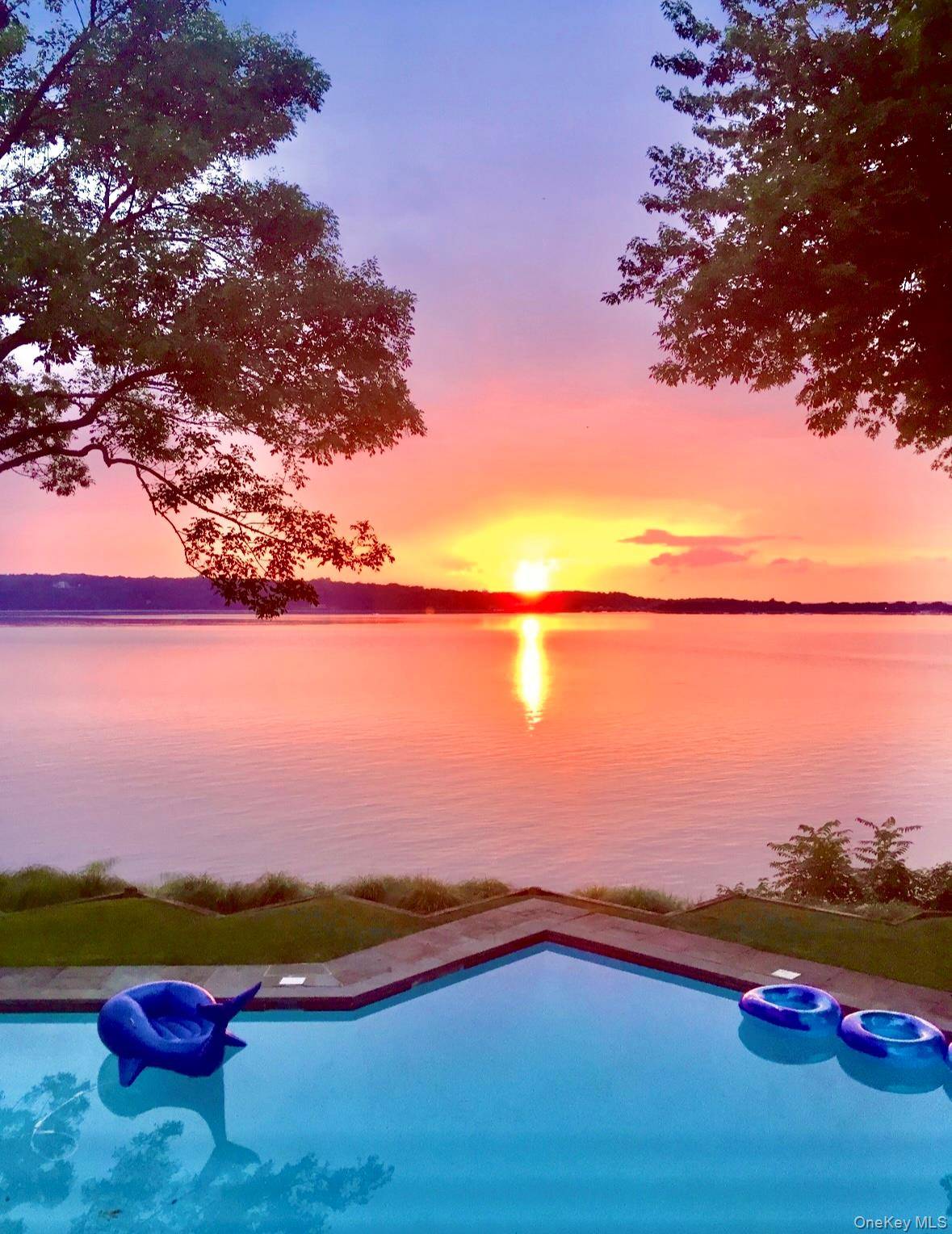 516 Centre Island RD, Centre Island, NY 11771