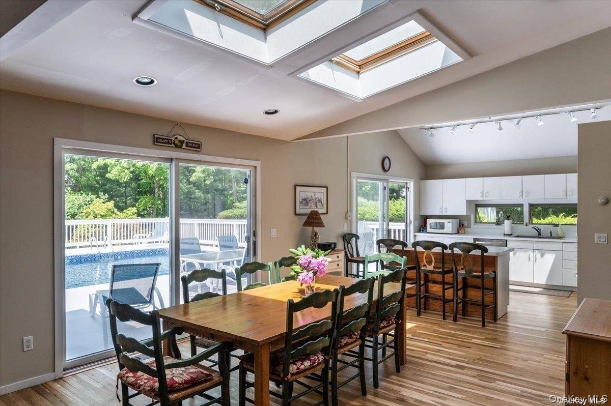 13 Van Scoys PATH, East Hampton, NY 11937