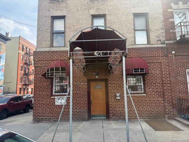 2476 Arthur AVE, Bronx, NY 10458