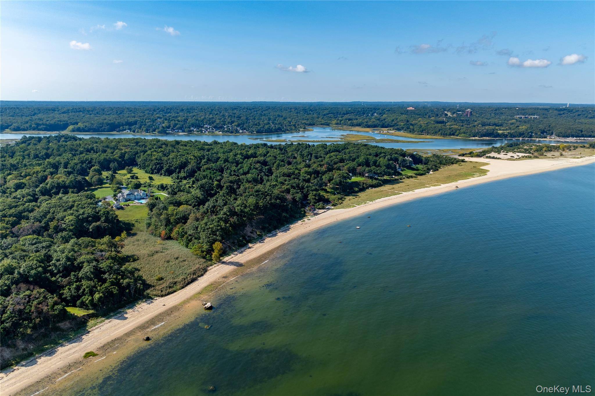 697 Short Beach RD, Nissequogue, NY 11780