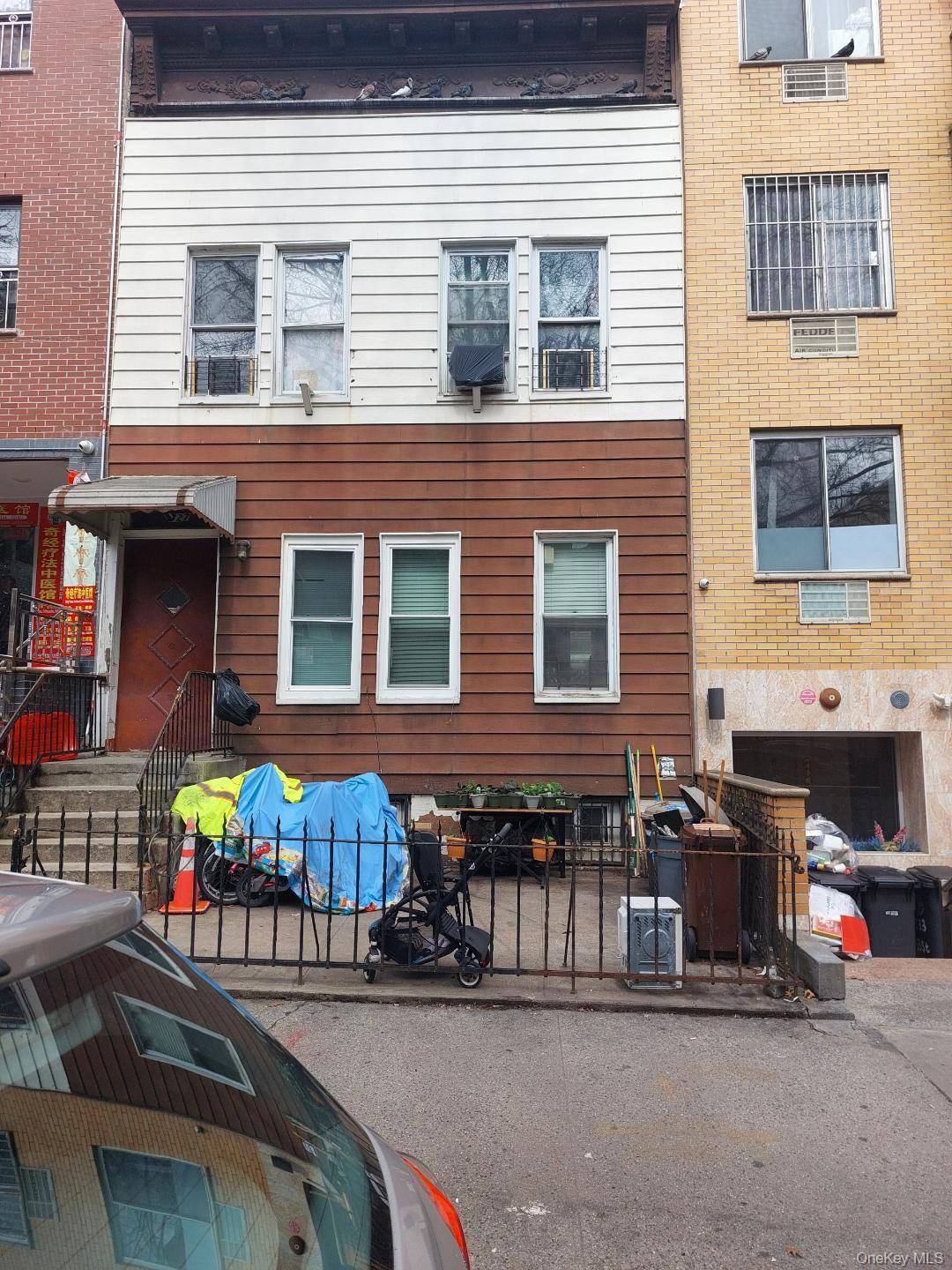 727 53rd ST, Brooklyn, NY 11220