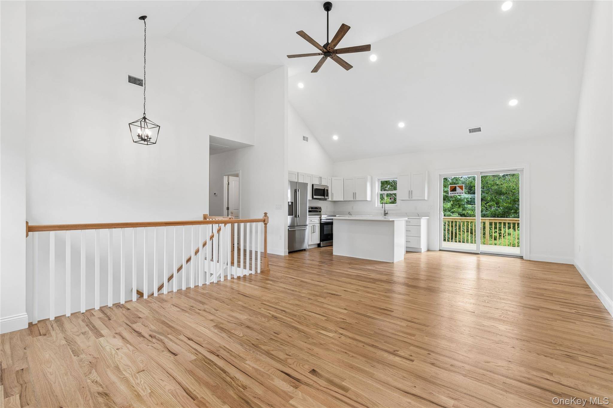 511 Walker AVE, Patchogue, NY 11772